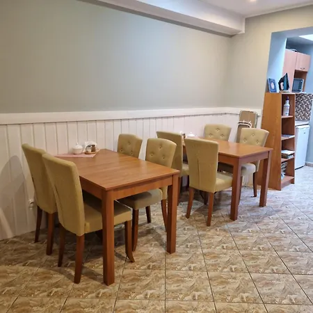 Bed and breakfast Agis Goscinne