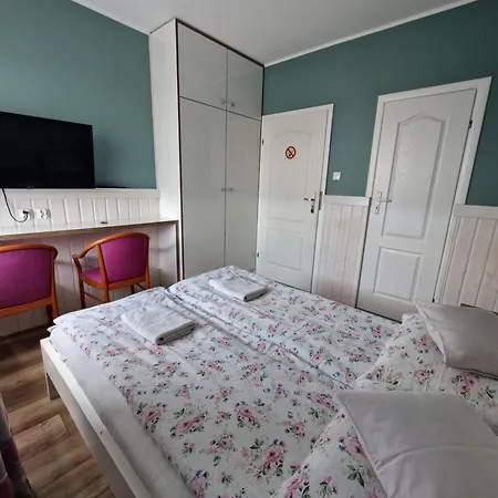 Alojamento de Acomodação e Pequeno-almoço Agis Goscinne Gdańsk