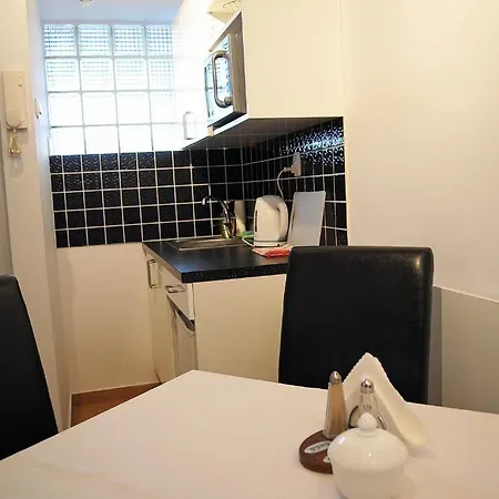 Agis Goscinne Bed & Breakfast